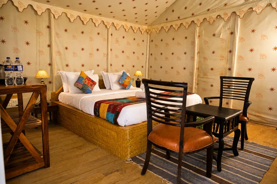 Super Deluxe Swiss Tent with private veranda facing the dunes